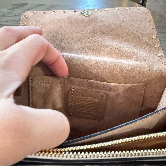 ADORABLE authentic coach bag! - Picture 9 of 11